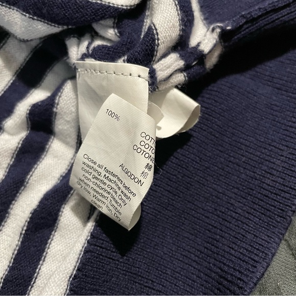 Like New Girls Gap Kids Cardigan with Heart Patches - Picture 2 of 4